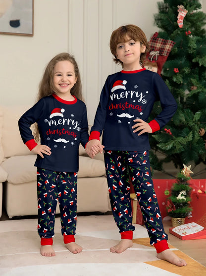 Pyjama de Noël assorti pour toute la famille
