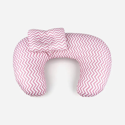 Coussin d'allaitement grand format Boréal, motif chevrons rose